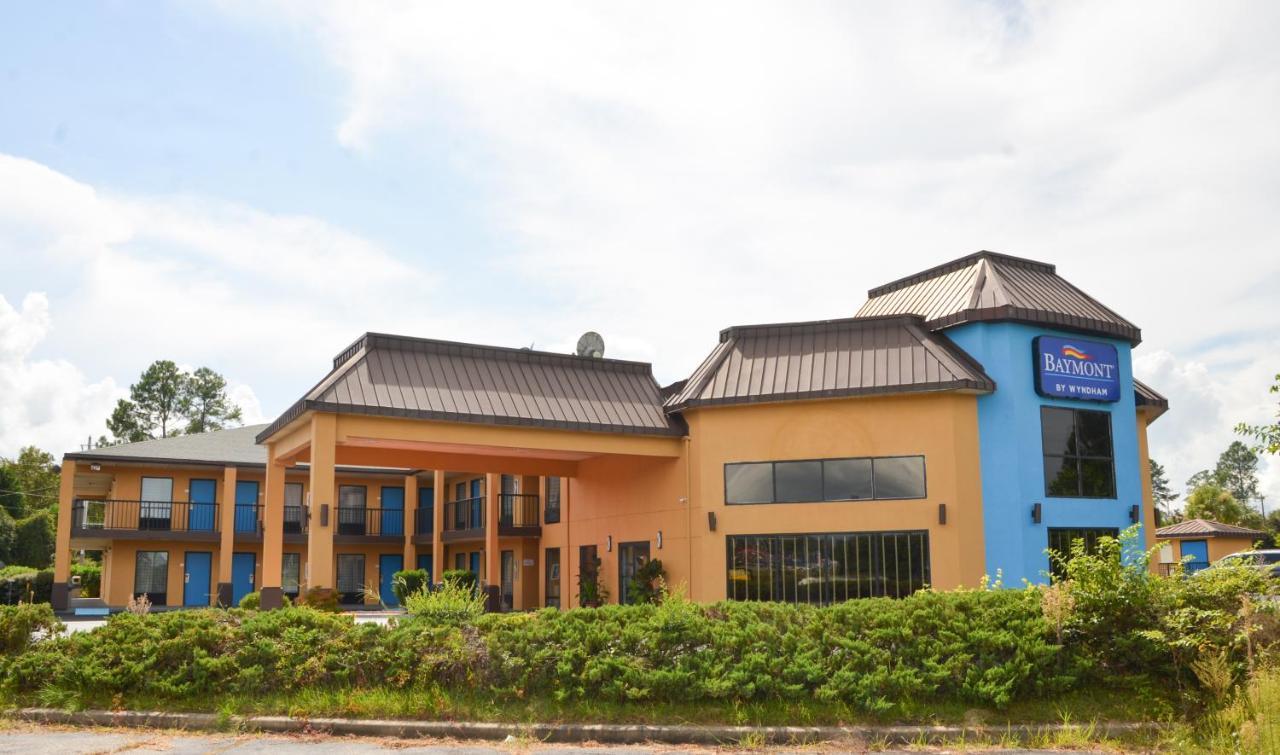 Baymont By Wyndham Santee Motel Екстериор снимка