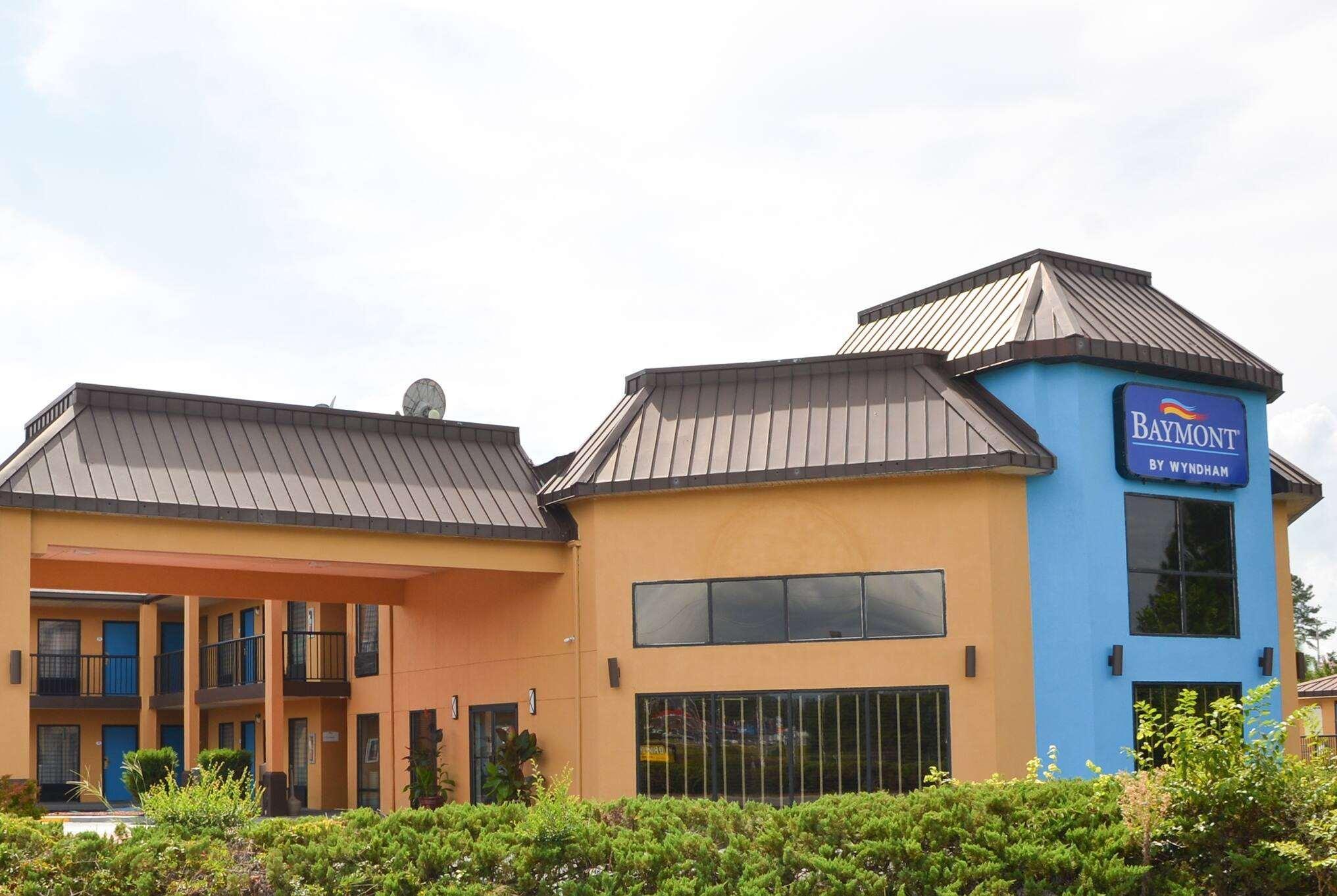 Baymont By Wyndham Santee Motel Екстериор снимка